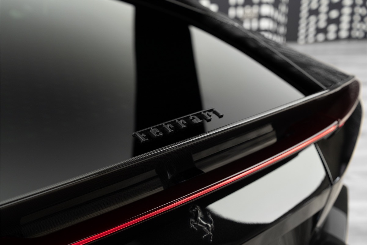 2026 Ferrari 12Cilindri — Black for Sale in Dubai — gallery photograph 7