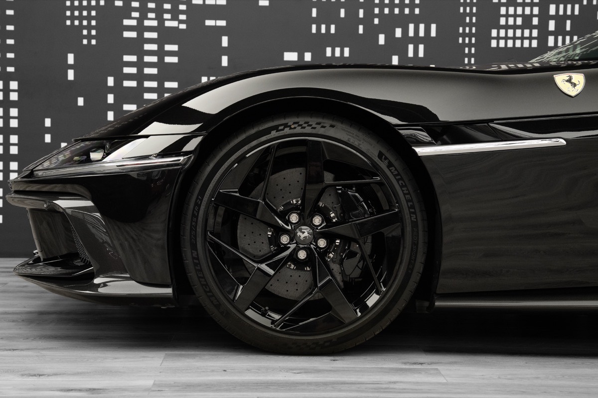 2026 Ferrari 12Cilindri — Black for Sale in Dubai — gallery photograph 8
