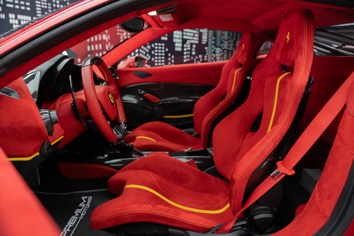 Used 2019 Ferrari 488 Pista — Red for Sale in Dubai — gallery photograph 11
