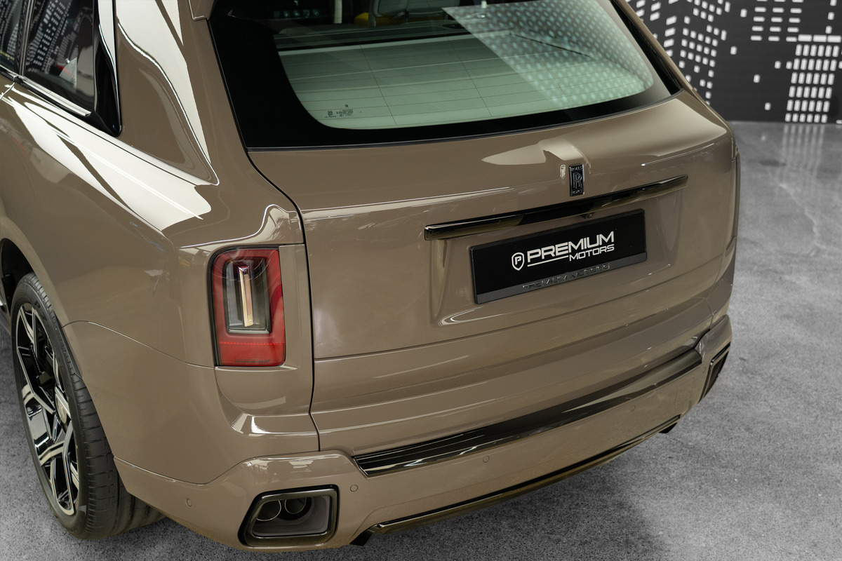 2026 Rolls-Royce Cullinan Black Badge — Emperador Truffle for Sale in Dubai — gallery photograph 8