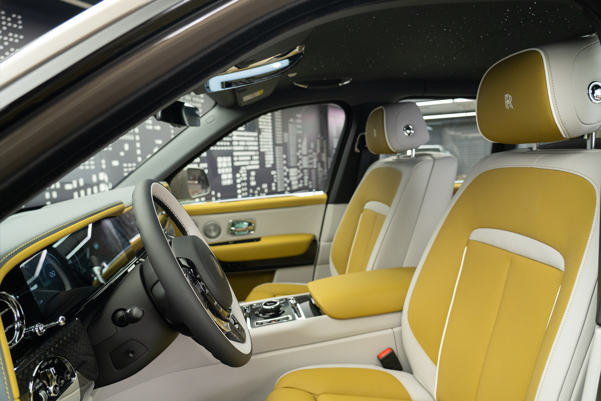 2026 Rolls-Royce Cullinan Black Badge — Emperador Truffle for Sale in Dubai — gallery photograph 10