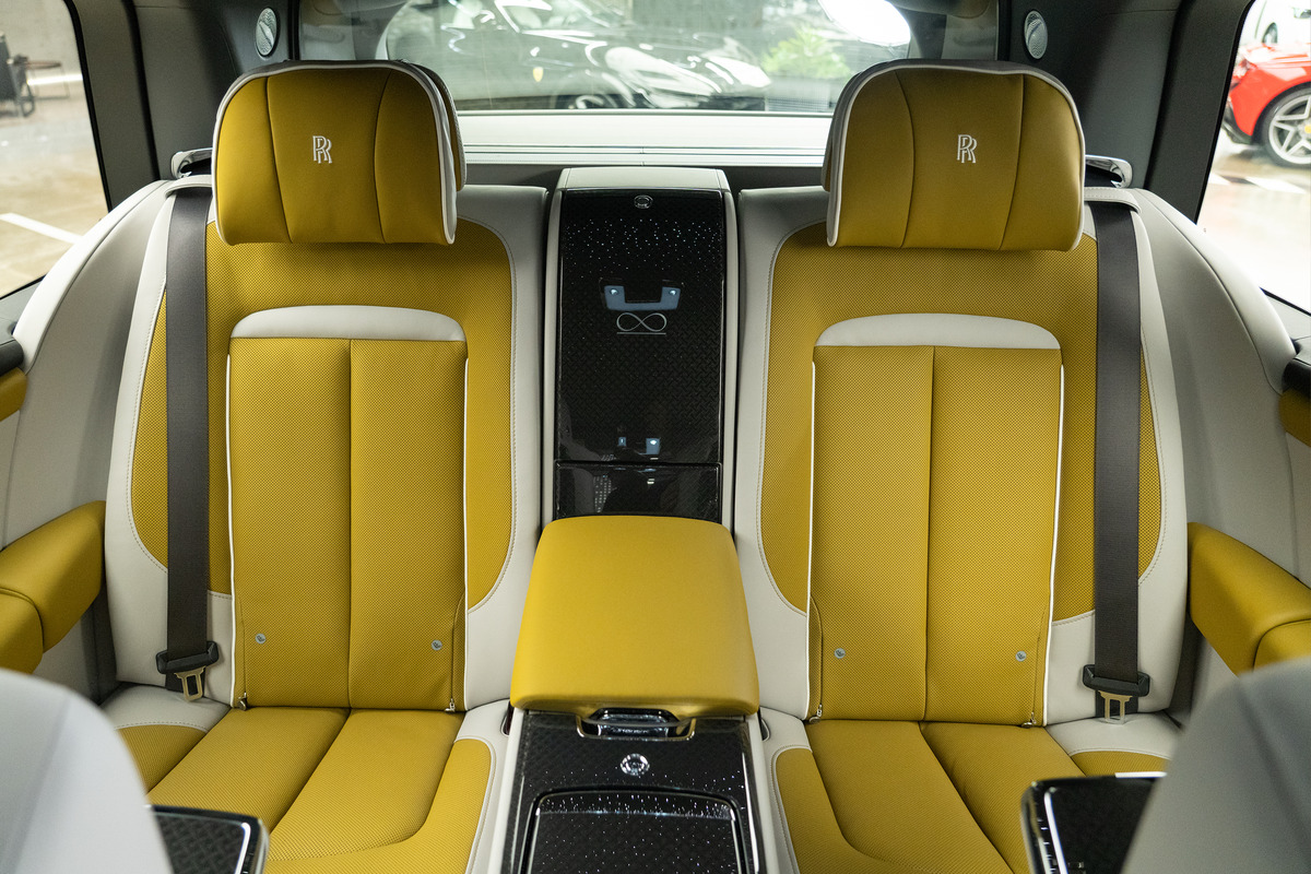 2026 Rolls-Royce Cullinan Black Badge — Emperador Truffle for Sale in Dubai — gallery photograph 11