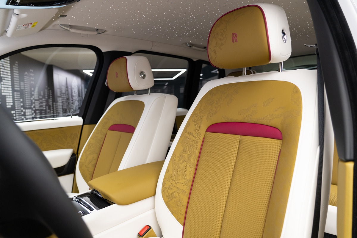 2026 Rolls-Royce Cullinan — Keyvany Hayula — Grey for Sale in Dubai — gallery photograph 10