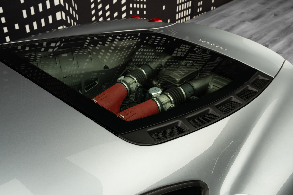 Used 2007 Ferrari F430 Berlinetta — Grey for Sale in Dubai — gallery photograph 9