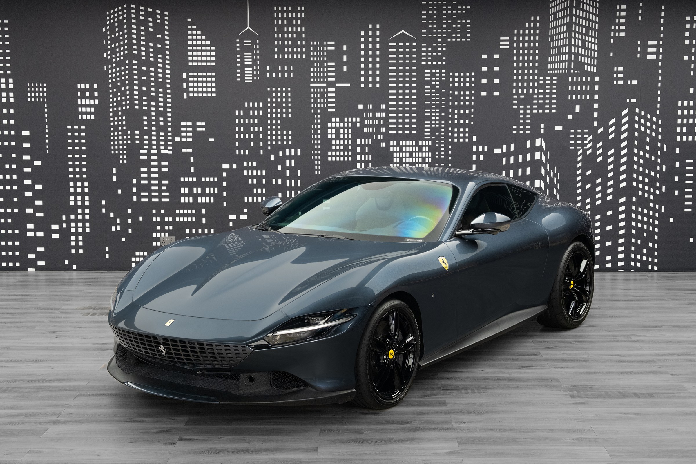 Used 2023 Ferrari Roma — Blue for Sale in Dubai — Blue exterior