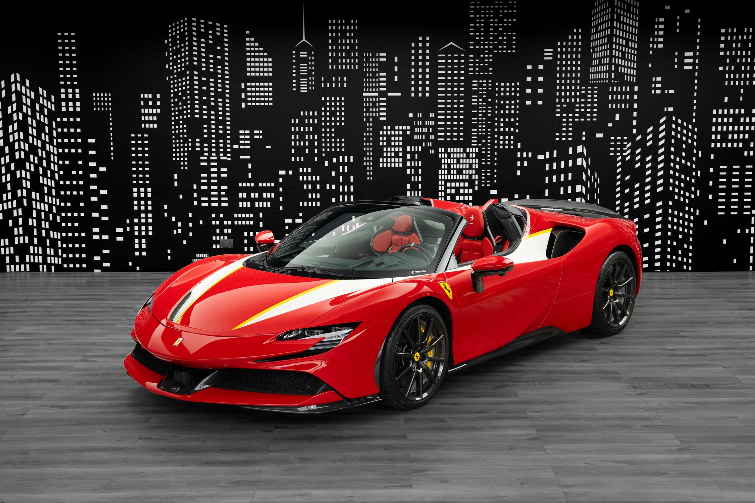 Used 2023 Ferrari SF90 Spider — Assetto Fiorano — Red for Sale in Dubai — Red exterior