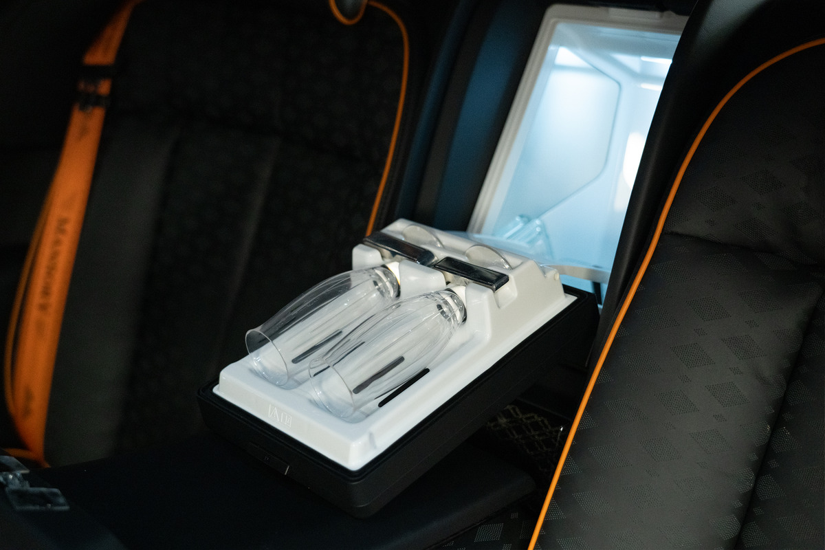 Used 2023 Rolls-Royce Phantom EWB — Mansory Diamond — Black for Sale in Dubai — gallery photograph 13