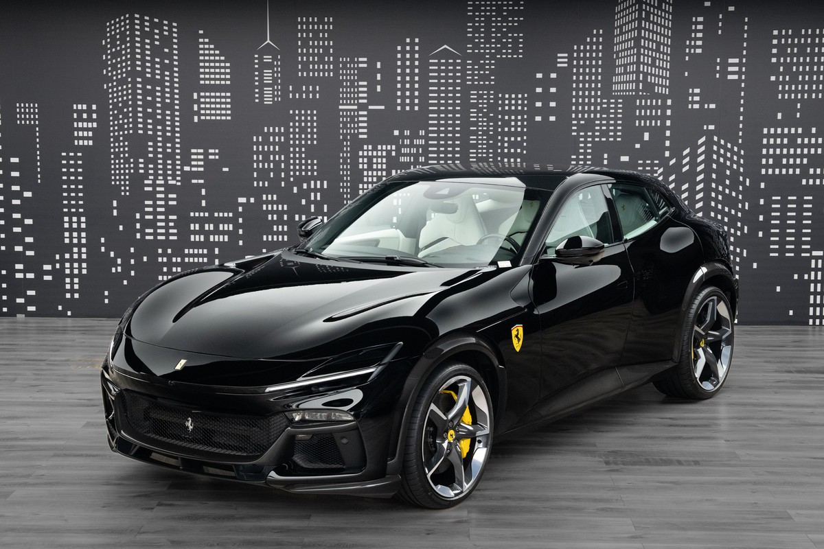 2025 Ferrari Purosangue in Black — front three-quarter view