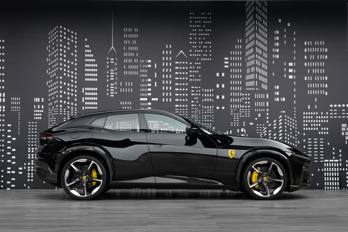 2025 Ferrari Purosangue — Black for Sale in Dubai — gallery photograph 7