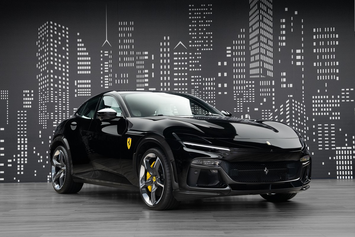 2025 Ferrari Purosangue — Black for Sale in Dubai — gallery photograph 9