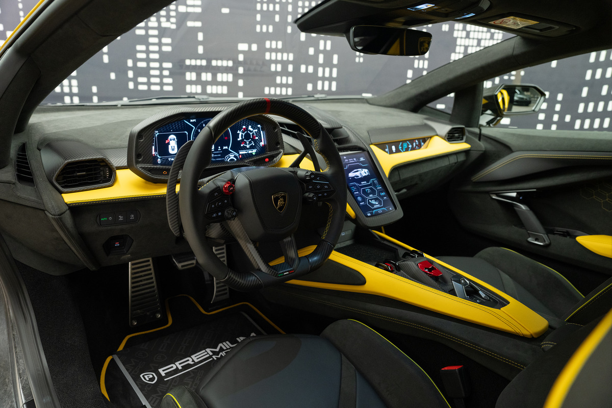 Used 2024 Lamborghini Revuelto — Yellow for Sale in Dubai — gallery photograph 11