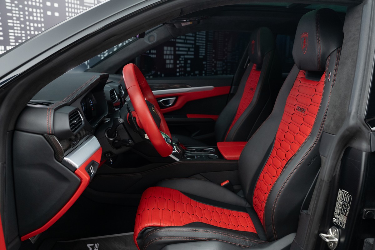 Used 2022 Lamborghini Urus — Novitec — Black for Sale in Dubai — gallery photograph 11